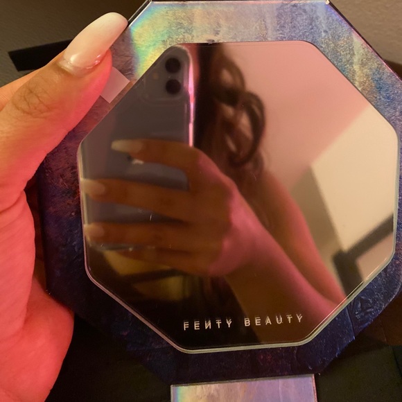 FENTY BEAUTY Killawatt Highlighter Palette - Picture 4 of 7